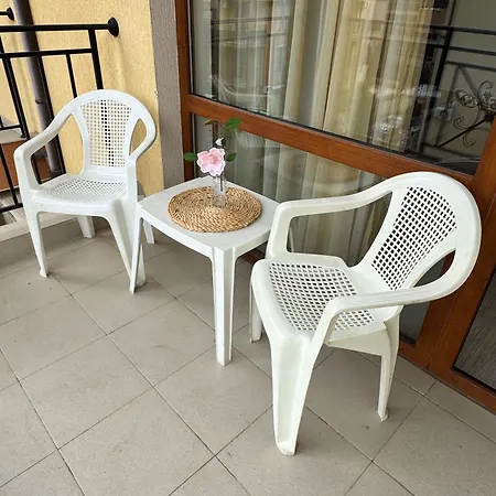 بيت ضيافة Kremena In Sv With Swimming Pool 4*
