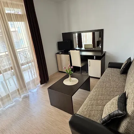 بيت ضيافة Kremena In Sv With Swimming Pool