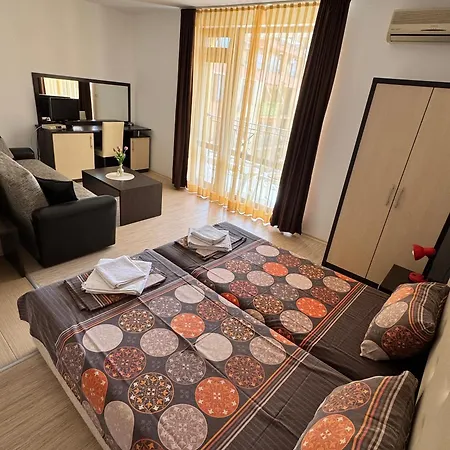 Kremena In Sv With Swimming Pool 4* سفيتي فلاس