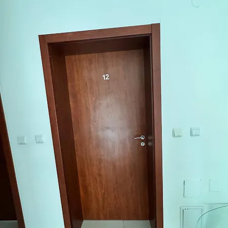 بيت ضيافة Kremena In Sv With Swimming Pool سفيتي فلاس