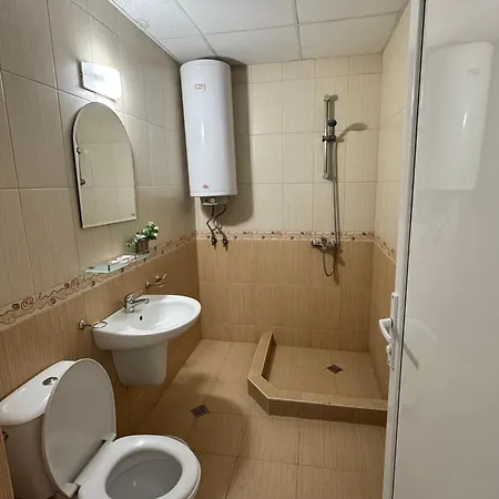 بيت ضيافة Kremena In Sv With Swimming Pool 4*