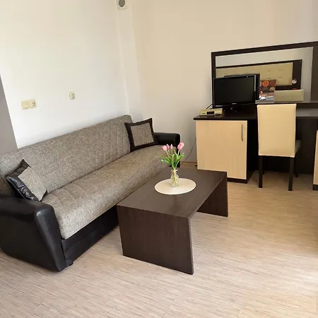 Kremena In Sv With Swimming Pool بيت ضيافة سفيتي فلاس
