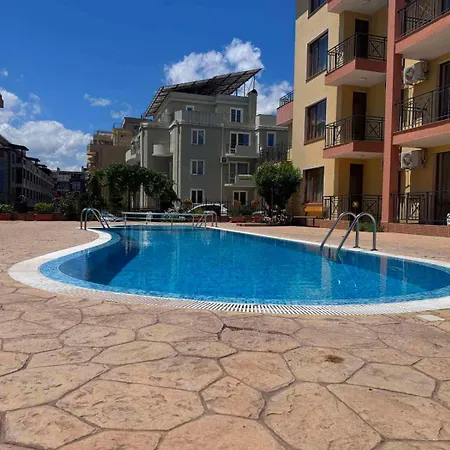 بيت ضيافة Kremena In Sv With Swimming Pool